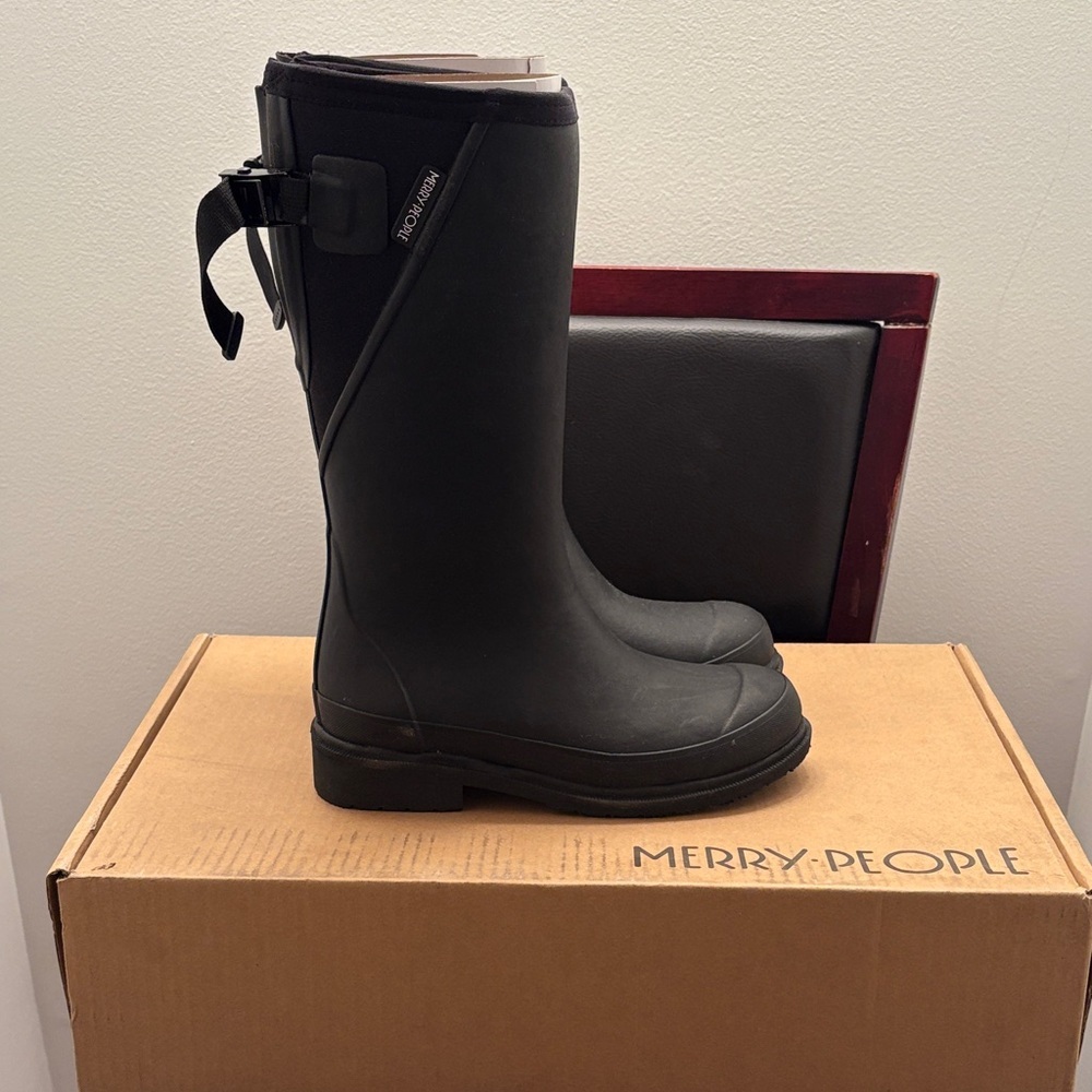 New Tall Waterproof Merry People Darcy Boot Black Women's Rain Boots Size 6-6.5 - Picture 4 of 6